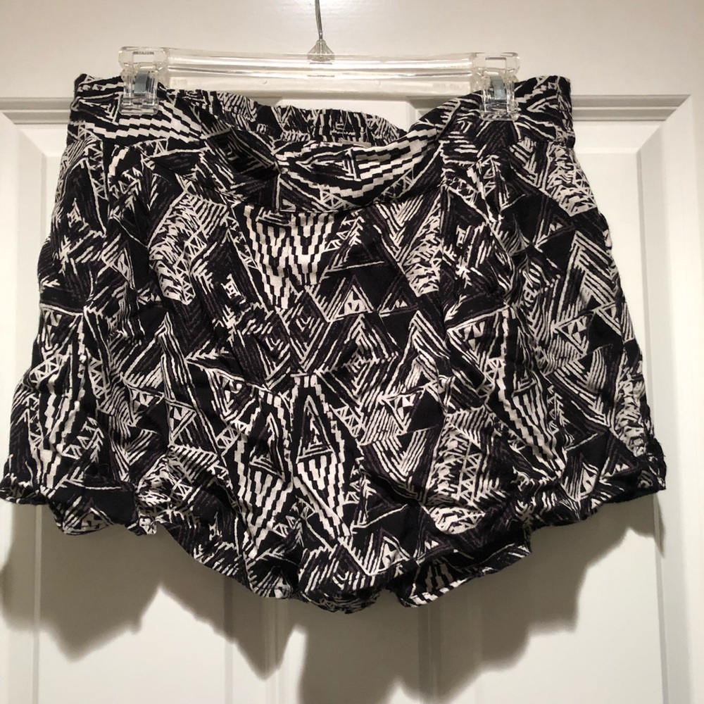 Urban outfitter tribal print shorts